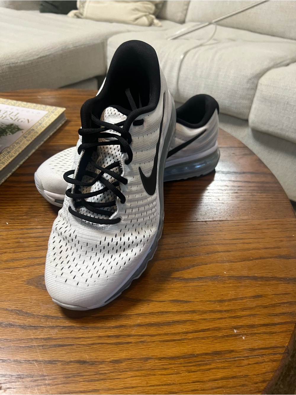 Nike Men's White and Black Air Max-Style Sneakers